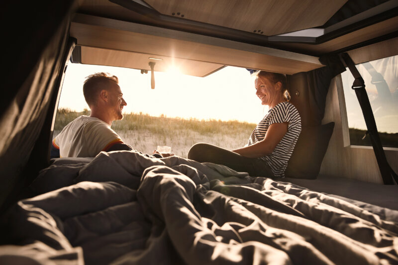 Sonnenuntergang im VW T6.1 Campingvan