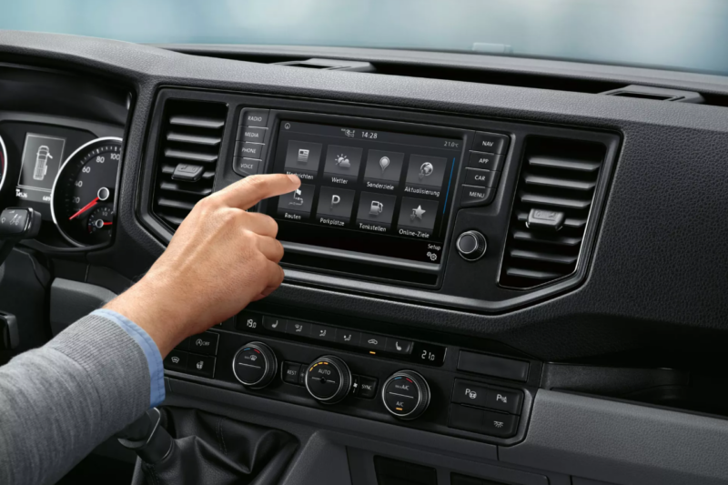 Volkswagen Crafter Benutzeroberflaeche Entertainment System