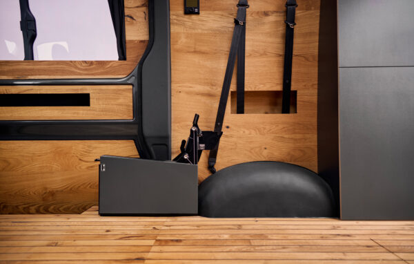 WTAIS Bügeltischbezug Extra Groß - 2-lagig Mit Isoliernetz & Clips