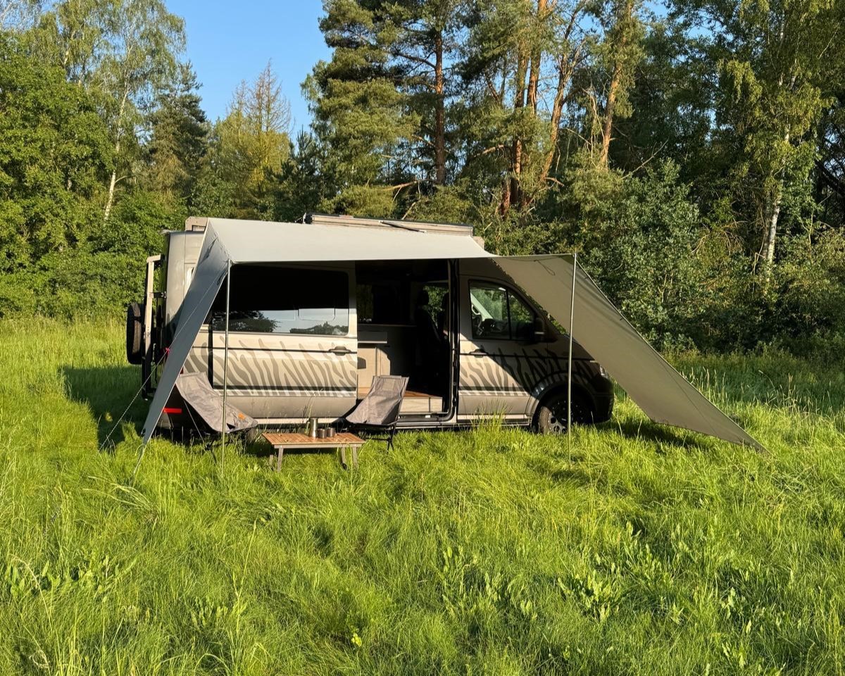 Volkswagen-Crafter-Tarp-Sonnensegel.jpg